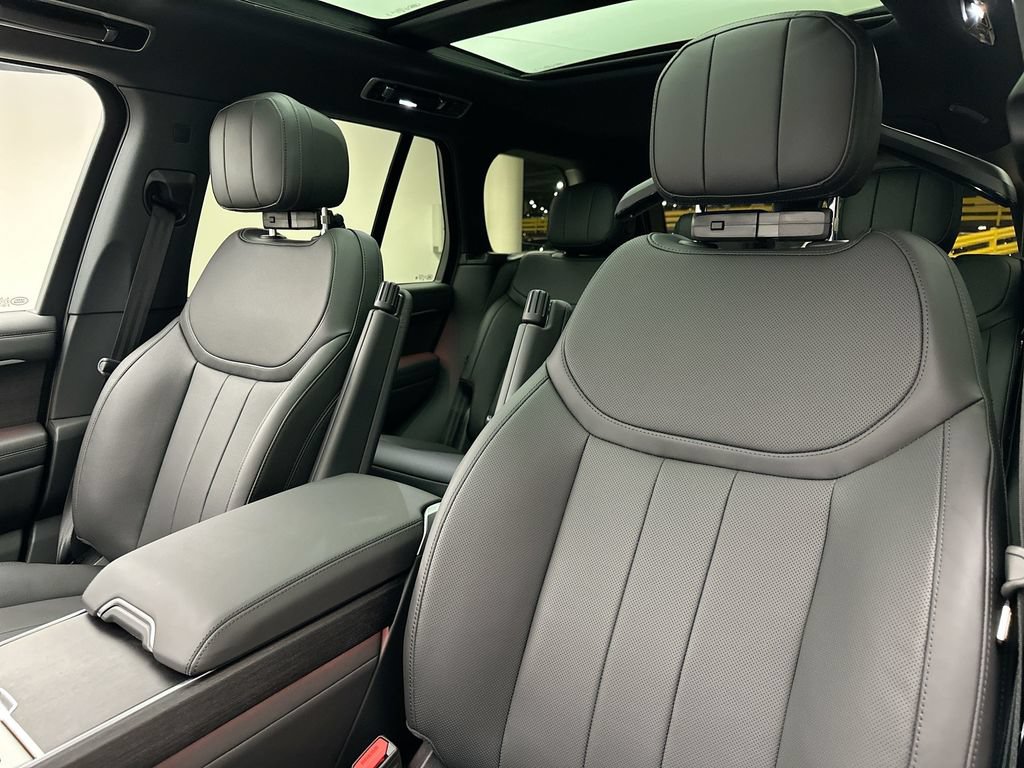 New 2026 Land Rover Range Rover SE AWD/4WD image 10