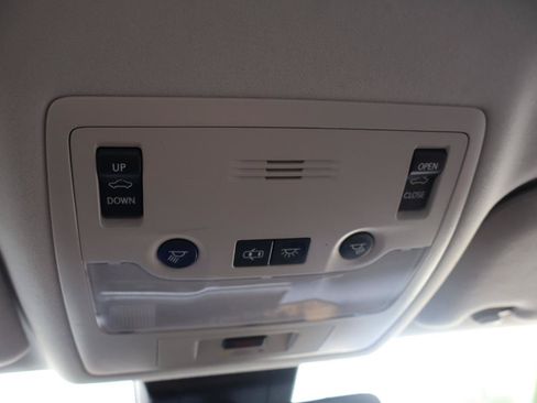 Used 2019 Lexus IS 300 RWD image 22