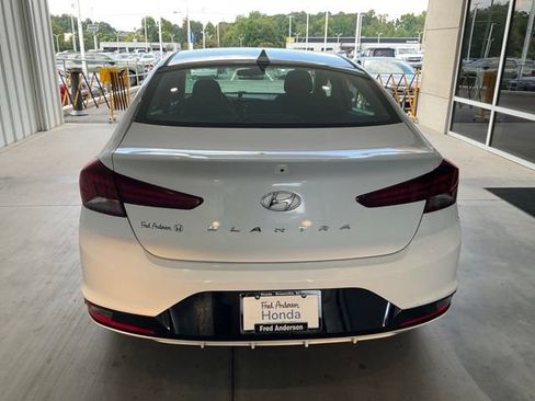 Used 2020 Hyundai Elantra SEL w/ Cargo Package (C1) FWD image 17