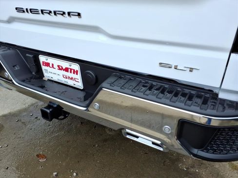 New 2026 GMC Sierra 1500 SLT w/ SLT Premium Plus Package image 12