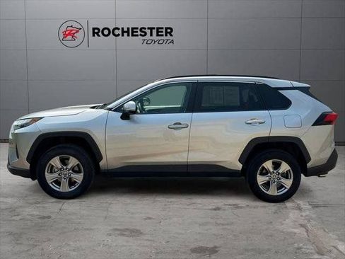 Certified 2022 Toyota RAV4 XLE w/ Carpet Mat Package (TMS) AWD/4WD image 92