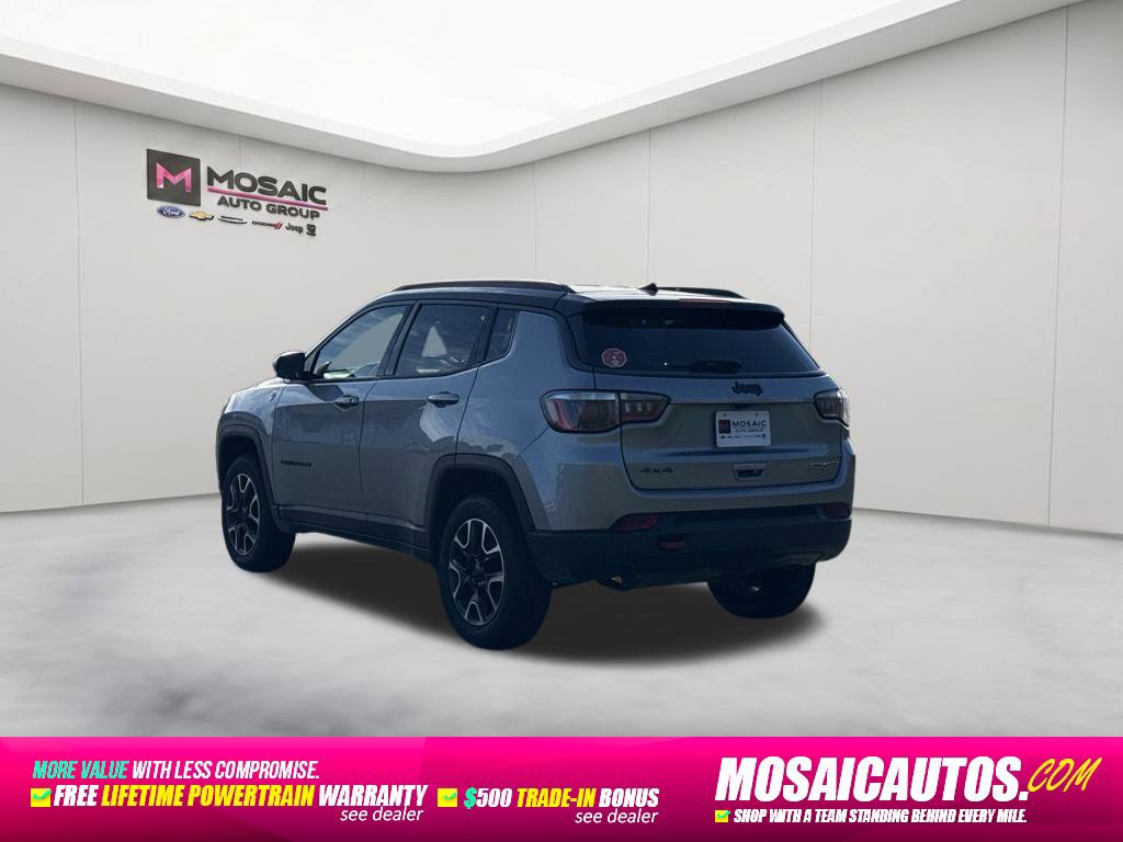 Used 2020 Jeep Compass Trailhawk AWD/4WD image 5