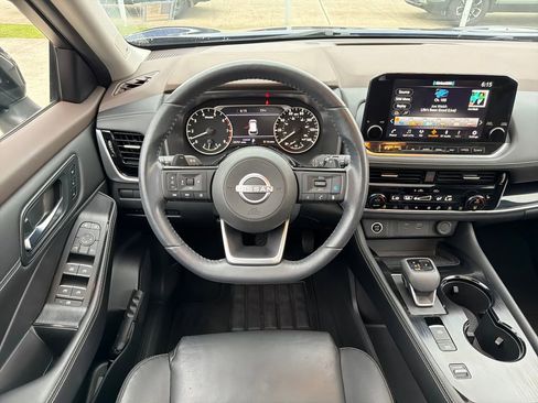 Used 2023 Nissan Rogue SL w/ SL Premium Package FWD image 15