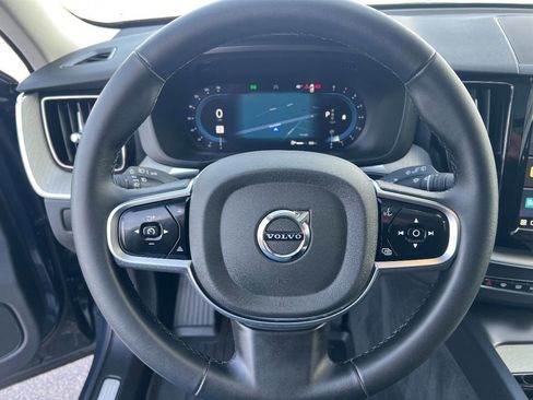 Used 2025 Volvo XC60 B5 Plus w/ Protection Package Premier image 19