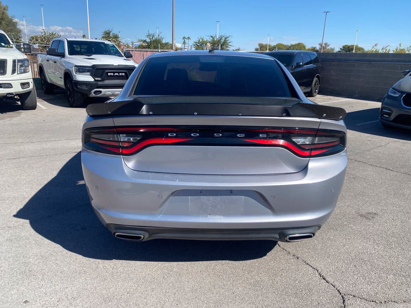 Used 2015 Dodge Charger SE w/ Popular Equipment Group RWD image 7