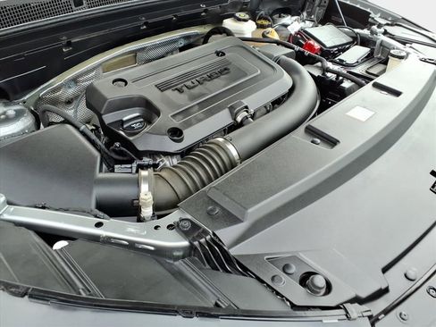 Used 2023 Buick Envision Essence image 30