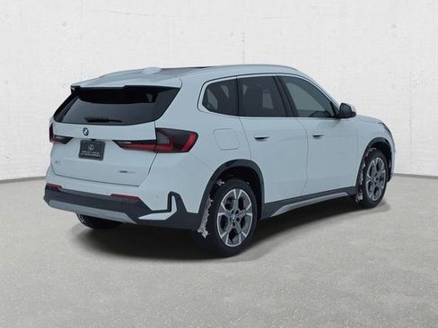 Used 2025 BMW X1 xDrive28i w/ Convenience Package image 5