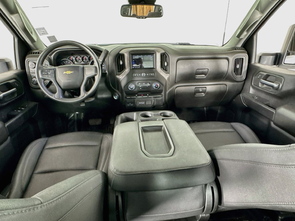 Used 2024 Chevrolet Silverado 3500 W/T AWD/4WD image 22