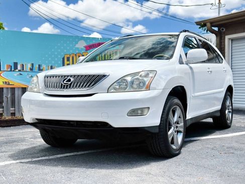 Used 2006 Lexus RX 330 FWD image 2