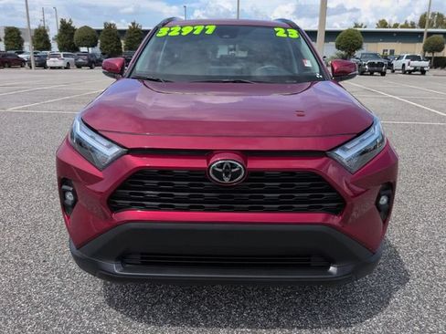 Used 2023 Toyota RAV4 XLE Premium FWD image 9
