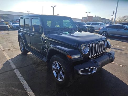 Used 2021 Jeep Wrangler Unlimited Sahara image 1
