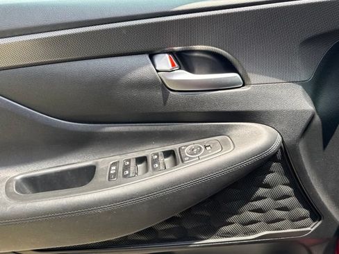 Used 2019 Hyundai Santa Fe SE FWD image 24
