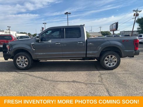 Used 2022 Ford F250 Platinum w/ FX4 Off-Road Package AWD/4WD image 7