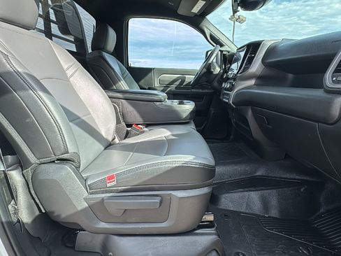 Used 2025 RAM 5500 Tradesman image 22