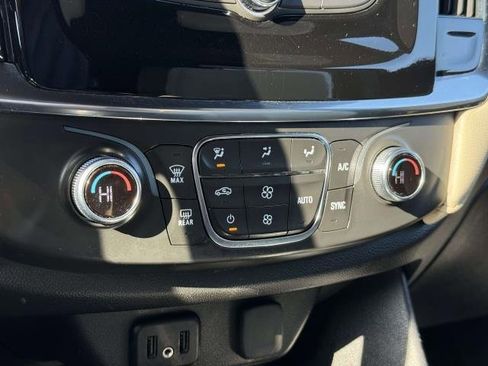 Used 2023 Chevrolet Traverse LS w/ Safety Package image 24