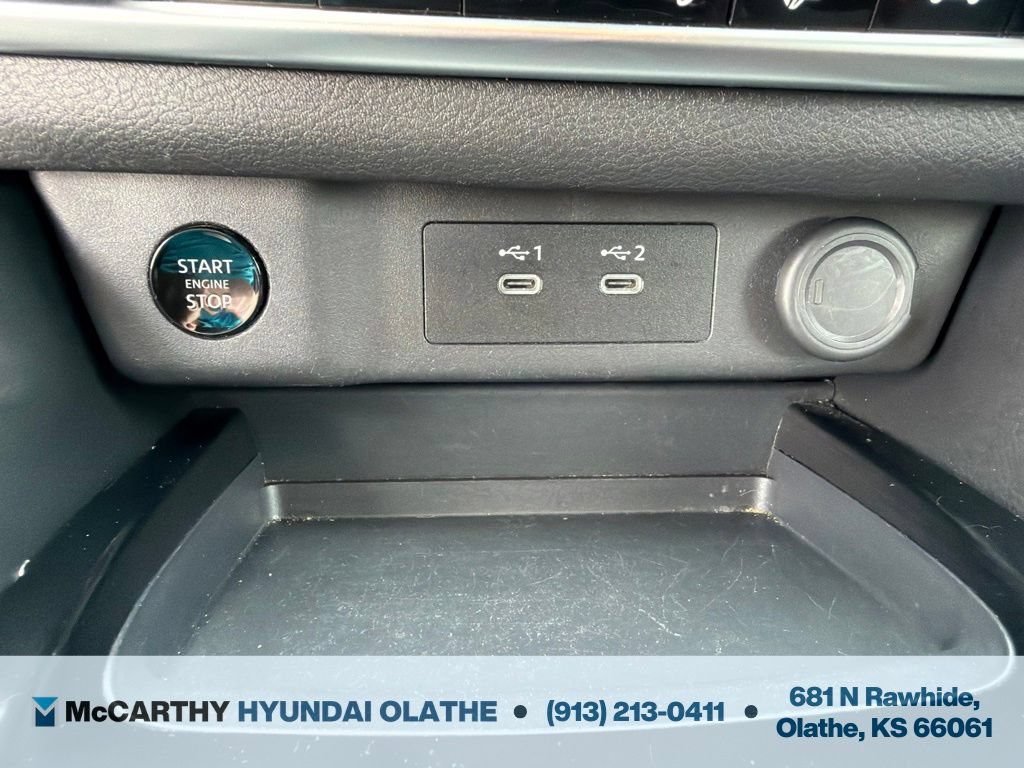 Used 2025 Nissan Rogue SV FWD image 29