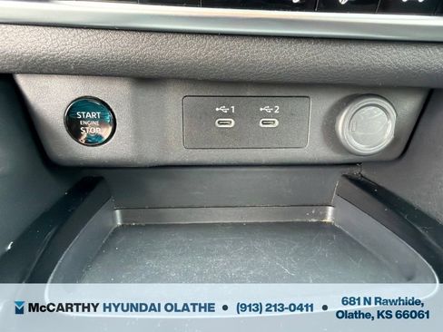 Used 2025 Nissan Rogue SV FWD image 29