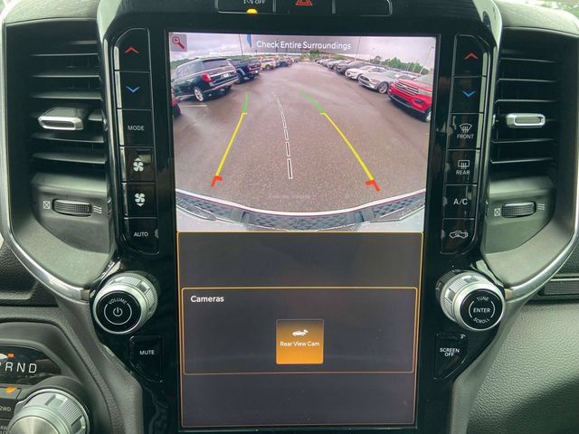 Used 2025 RAM 1500 Laramie w/ Sport Appearance Package AWD/4WD image 17