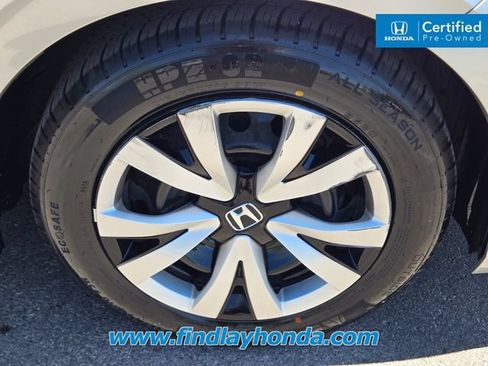 Certified 2025 Honda Civic LX image 9