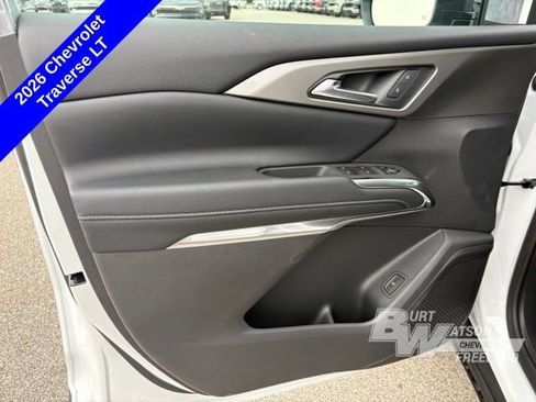 New 2026 Chevrolet Traverse LT w/ Midnight/Sport Edition AWD/4WD image 9