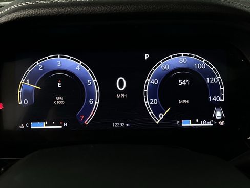 Certified 2024 Jeep Grand Cherokee Limited w/ Luxury Tech Group II image 14