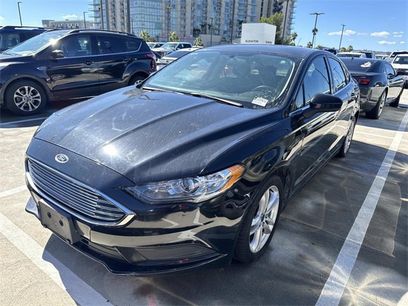 Used 2018 Ford Fusion SE w/ Fusion SE Technology Package