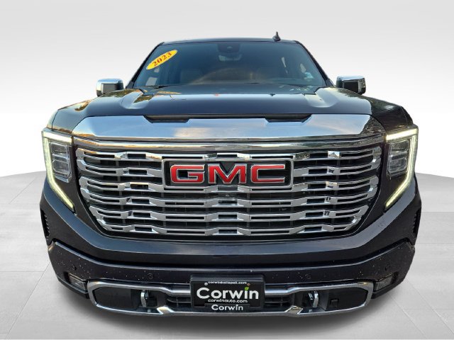 Used 2023 GMC Sierra 1500 Denali w/ Denali Reserve Package AWD/4WD image 4
