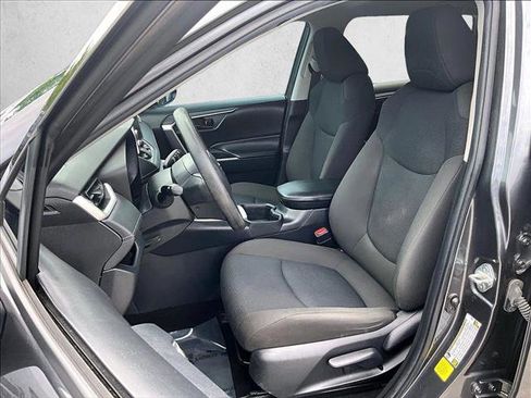 Used 2024 Toyota RAV4 LE FWD image 26