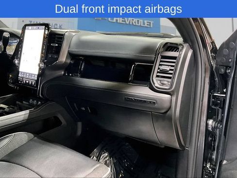 Used 2025 RAM 2500 Limited AWD/4WD image 27