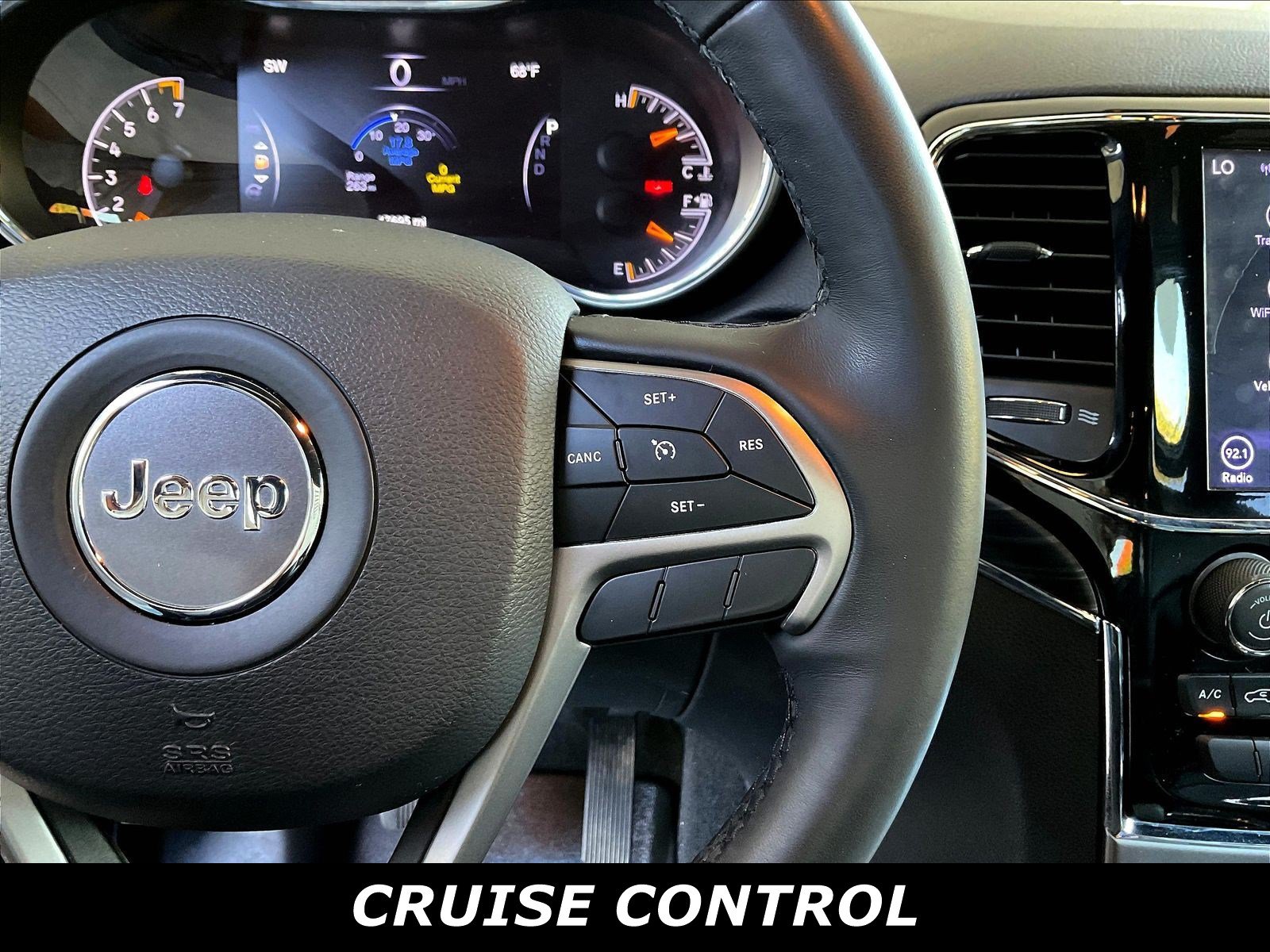 Used 2019 Jeep Grand Cherokee Limited AWD/4WD image 12