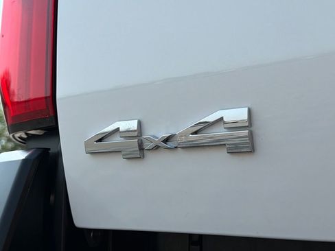 Used 2024 Toyota Tacoma SR image 18