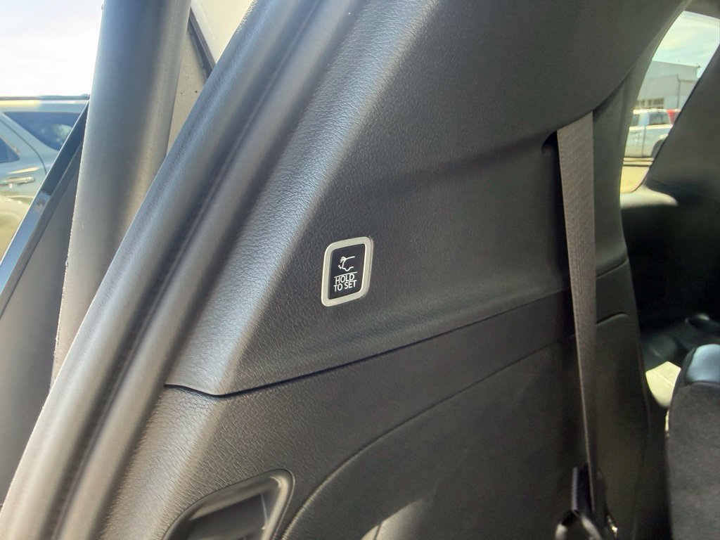 New 2027 Chrysler Pacifica Select w/ Family Tech Group FWD image 53