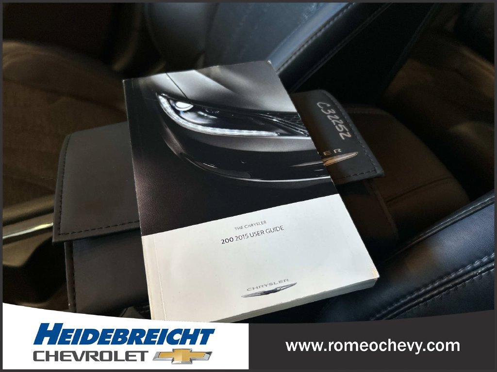 Used 2015 Chrysler 200 S w/ Comfort Group FWD image 29