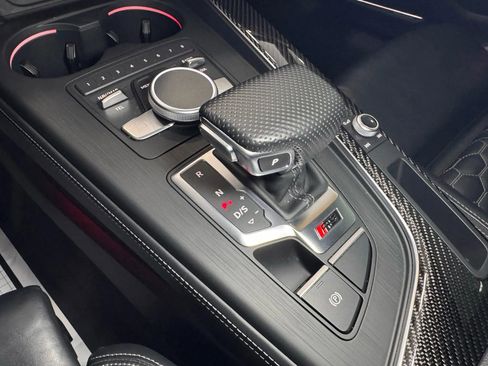 Used 2018 Audi RS 5 w/ Dynamic Package image 43