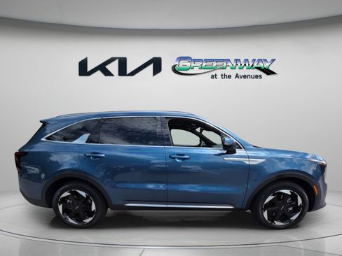 Used 2025 Kia Sorento SX Prestige AWD/4WD image 7