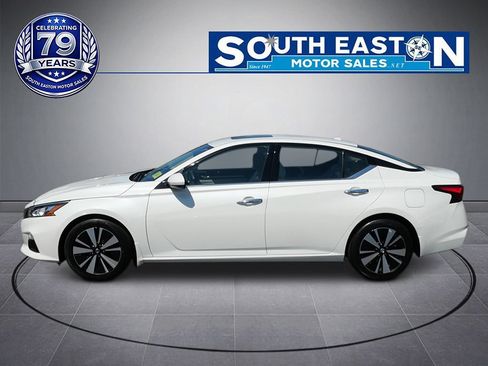 Used 2020 Nissan Altima 2.5 SV FWD image 7