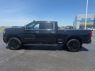 Used 2024 GMC Sierra 2500 Denali Ultimate AWD/4WD video 2