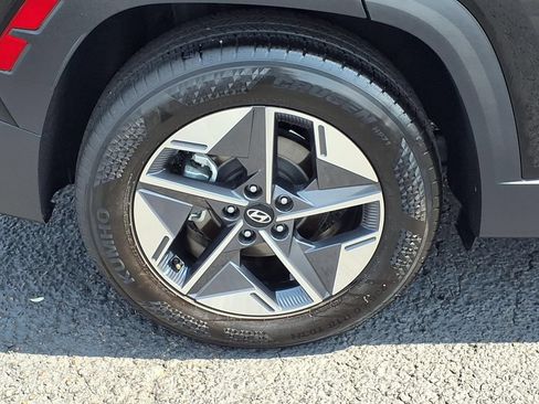 Certified 2025 Hyundai Tucson SEL FWD image 9