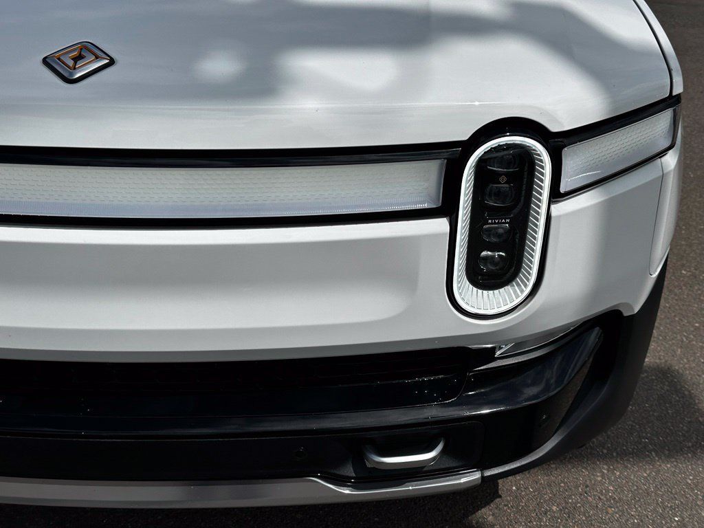 Used 2022 Rivian R1T Launch Edition AWD/4WD image 5