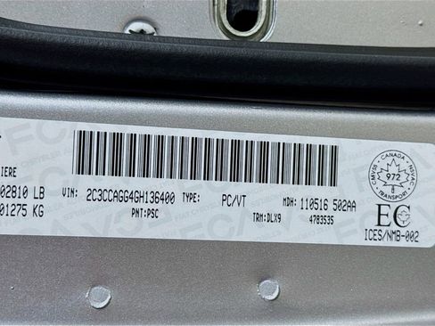 Used 2016 Chrysler 300 S image 31