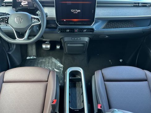 New 2025 Volkswagen ID. Buzz Pro S image 13