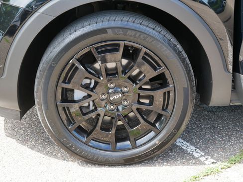 Certified 2022 Kia Telluride SX w/ SX Prestige Package AWD/4WD image 15