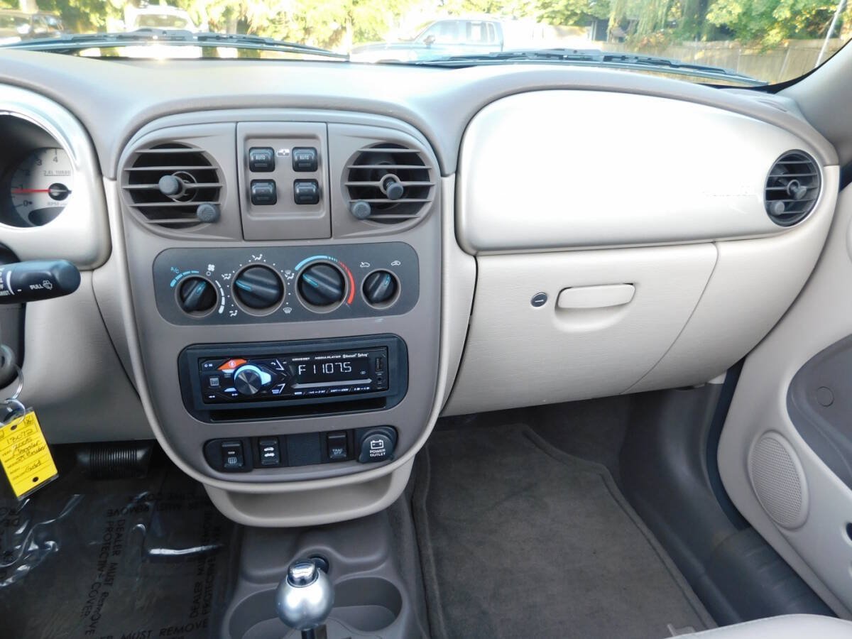 Used 2005 Chrysler PT Cruiser GT FWD image 7