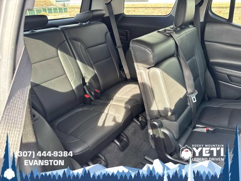 Used 2018 GMC Acadia SLT image 19