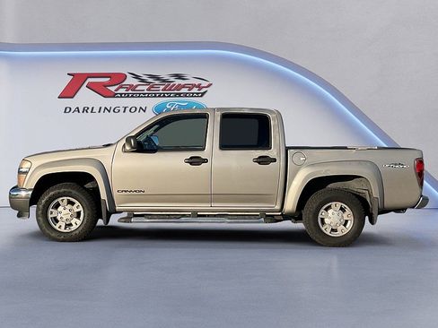 Used 2004 GMC Canyon SLE image 2
