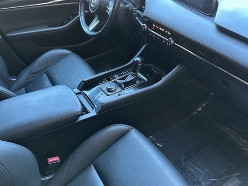 Used 2021 MAZDA MAZDA3 s image 15