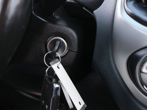 Used 2022 Chevrolet Colorado Z71 image 24