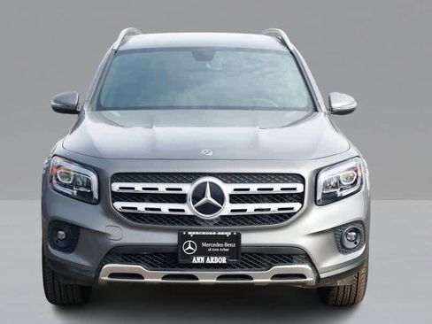 Certified 2022 Mercedes-Benz GLB 250 GLB 250 w/ Premium Package Lite image 2
