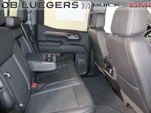 Certified 2026 GMC Sierra 1500 Denali w/ Technology Package AWD/4WD image 19