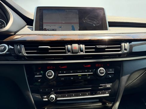 Used 2016 BMW X5 xDrive40e AWD/4WD image 45